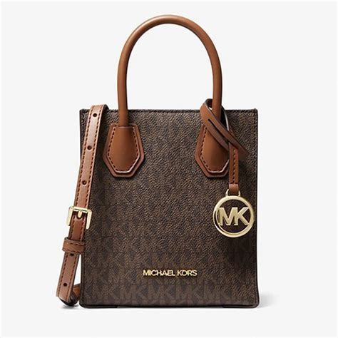 hãng túi xách michael kors|bao tay Michael Kors.